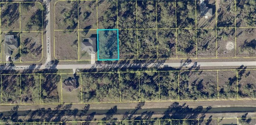 Great buildable, lot located in SE Lehigh Acres. This location has direct access to either State Road 82 or State Road 80. You're also just around the corner from the airport, so a quick trip to the SWFL International Airport should only be a few minutes. Buy now & build your new income producing property or your new SW Florida pool home. You can also hold this property for future development. Taxes are LOW.