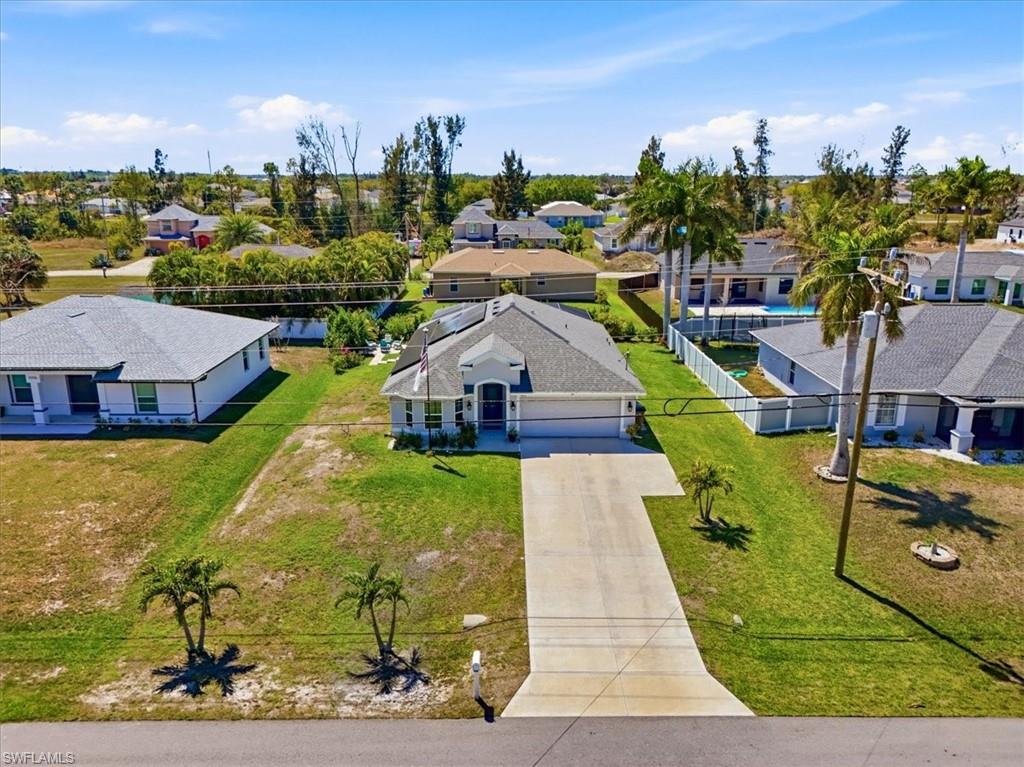 CAPE CORAL - Residential