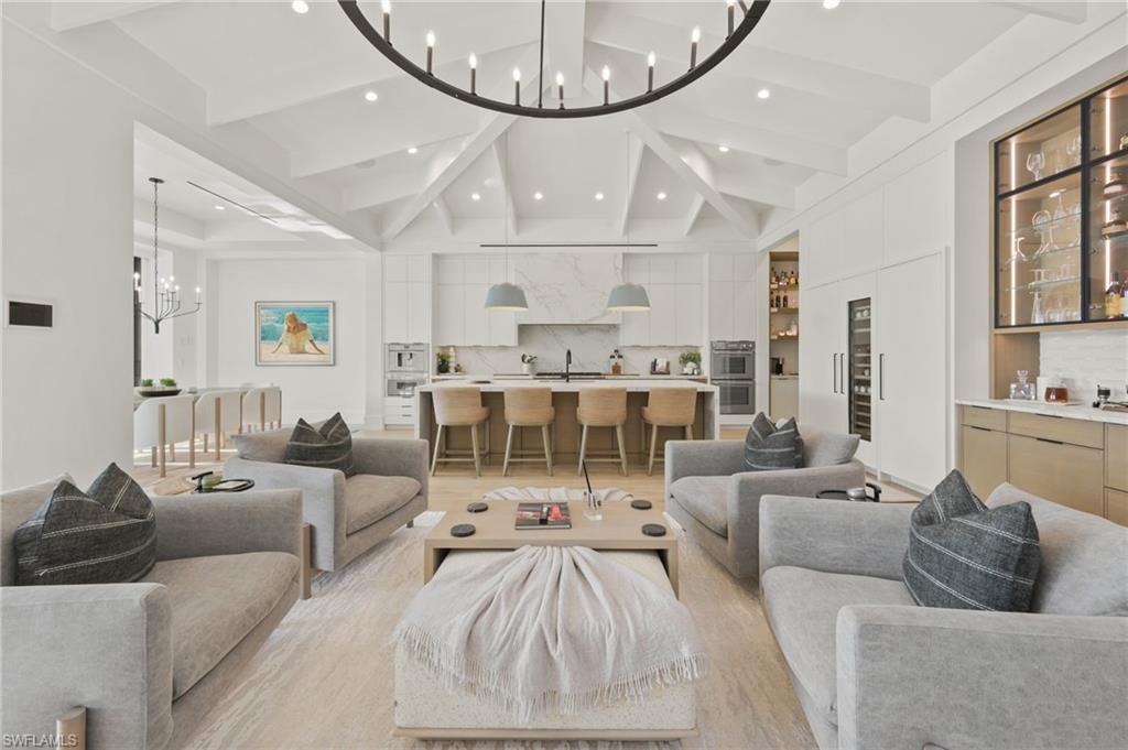 QUAIL WEST - Residential