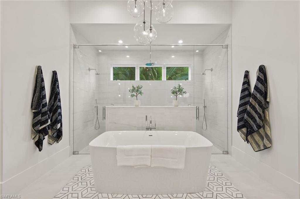 QUAIL WEST - Residential