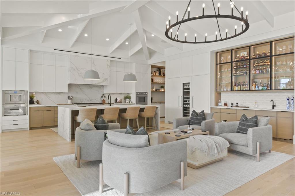 QUAIL WEST - Residential