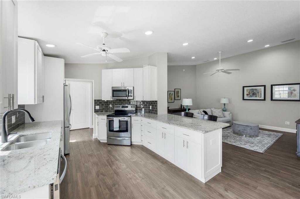 VILLAGE WALK - Residential