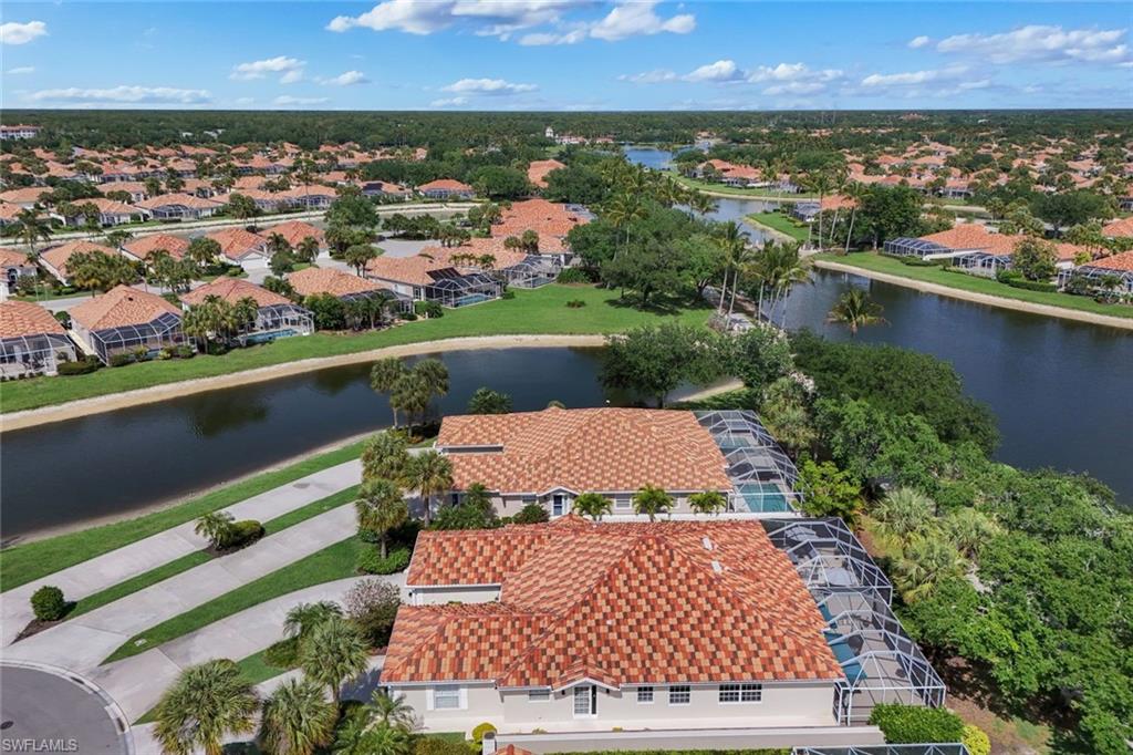 VILLAGE WALK - Residential