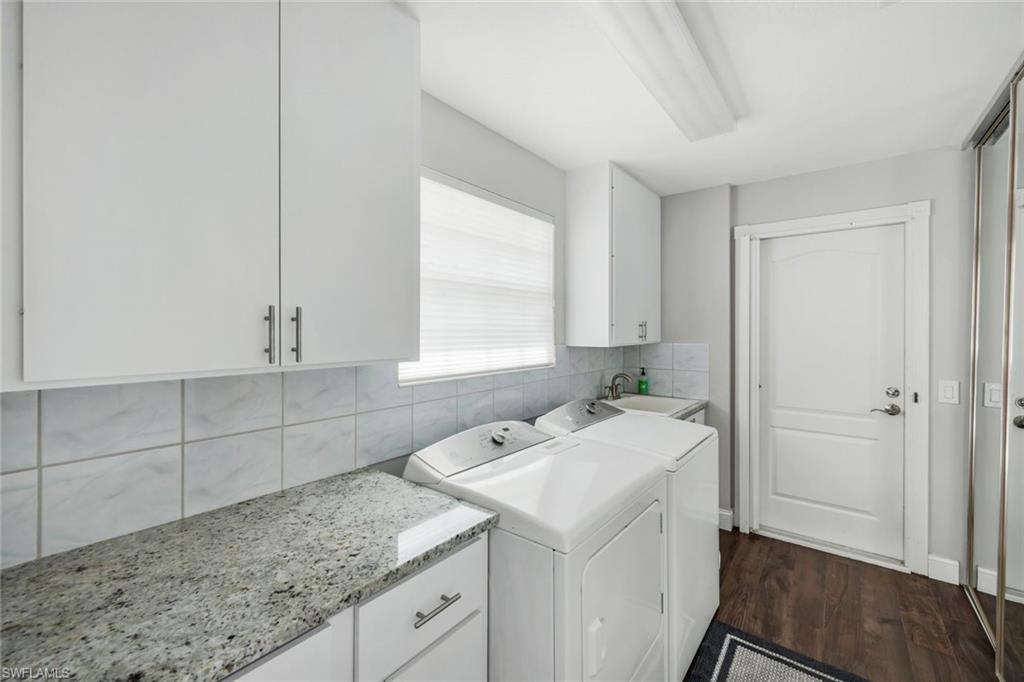 VILLAGE WALK - Residential