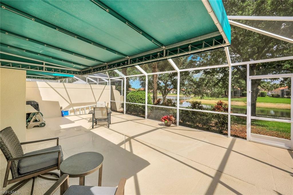 VILLAGE WALK - Residential