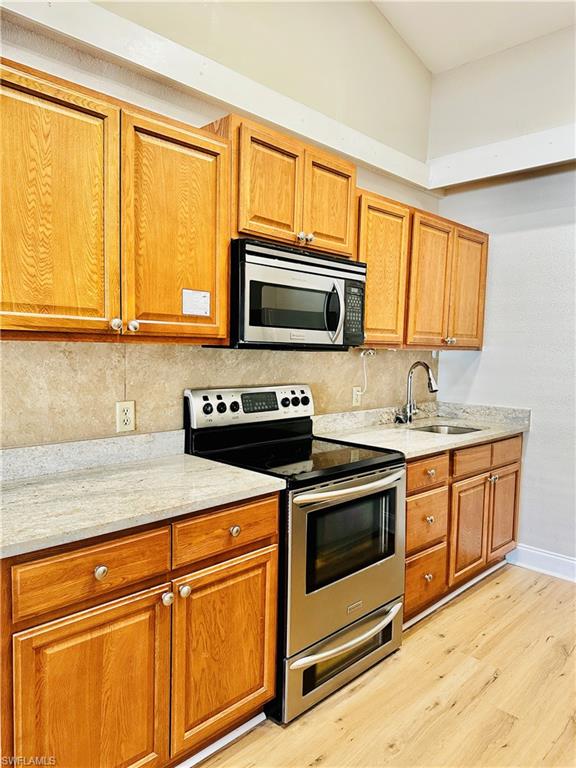 WIGGINS PASS WEST - Residential Lease