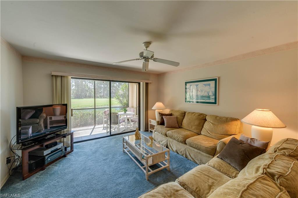 COUNTRY MANOR - Residential