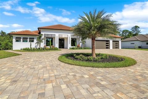 Photo of 3691 21st AVE SW, NAPLES, FL 34117 (MLS # 225077793) Photo of 3691 21st AVE SW, NAPLES, FL 34117 (MLS # 225077793)