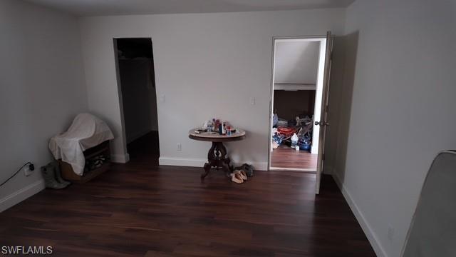 NAPLES 701 - Residential