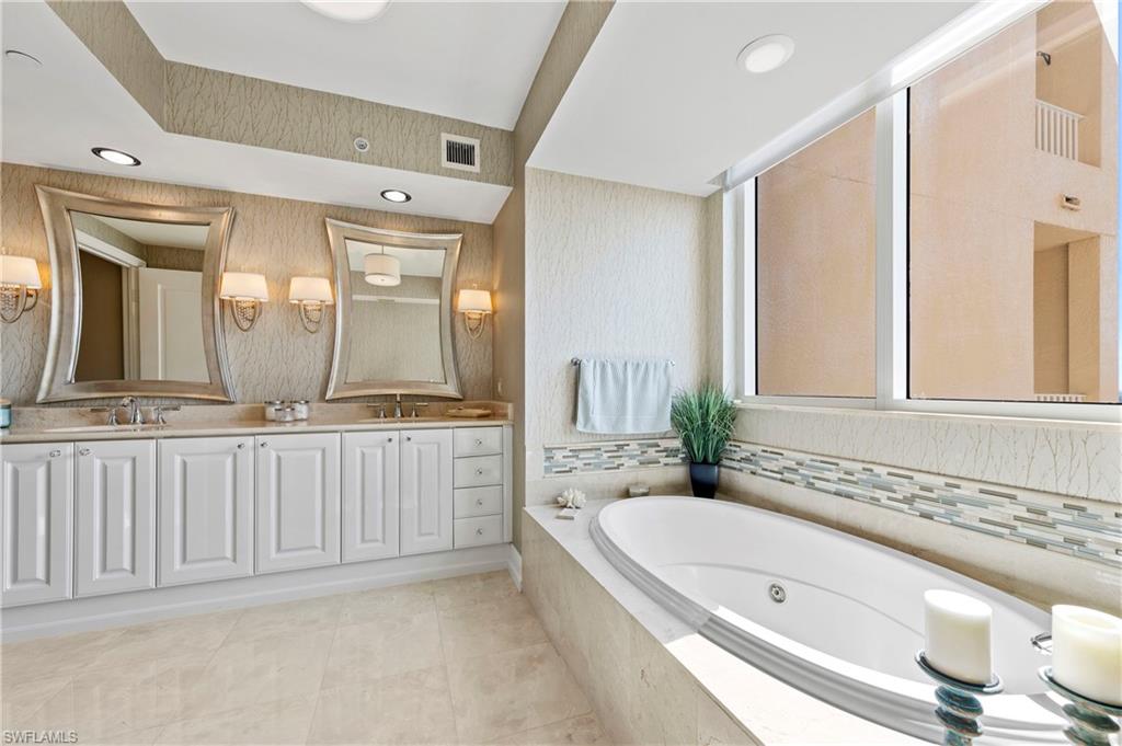 CAP FERRAT - Residential