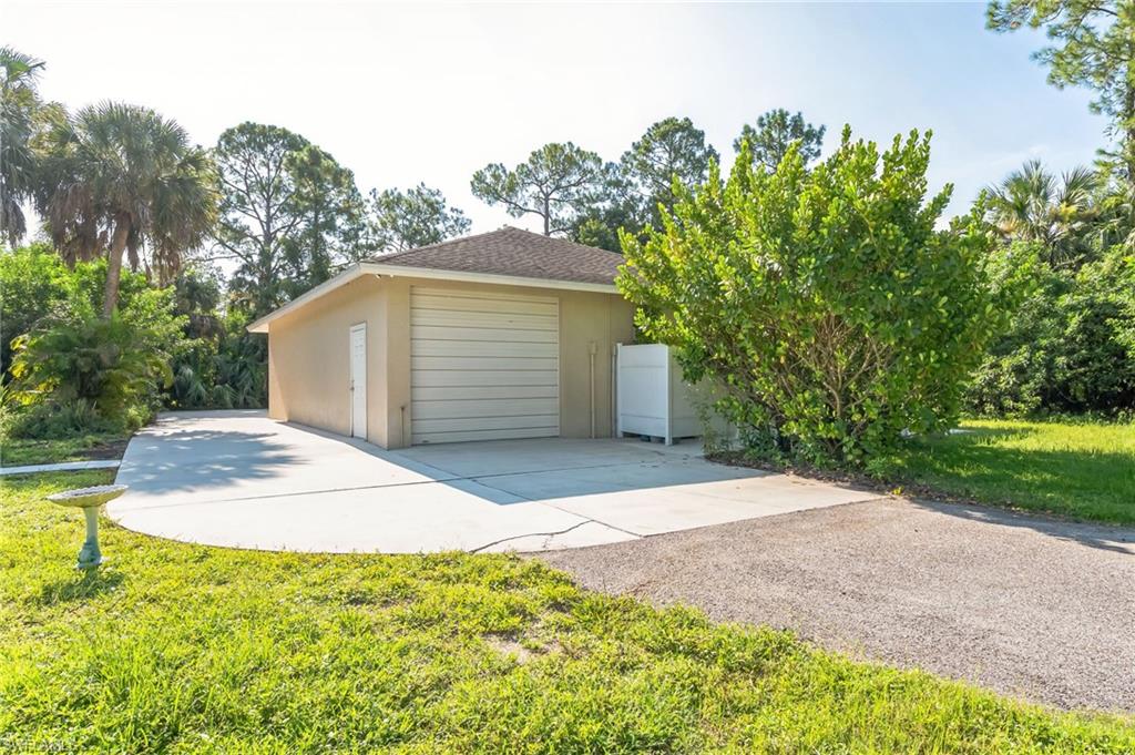 GOLDEN GATE ESTATES - Residential