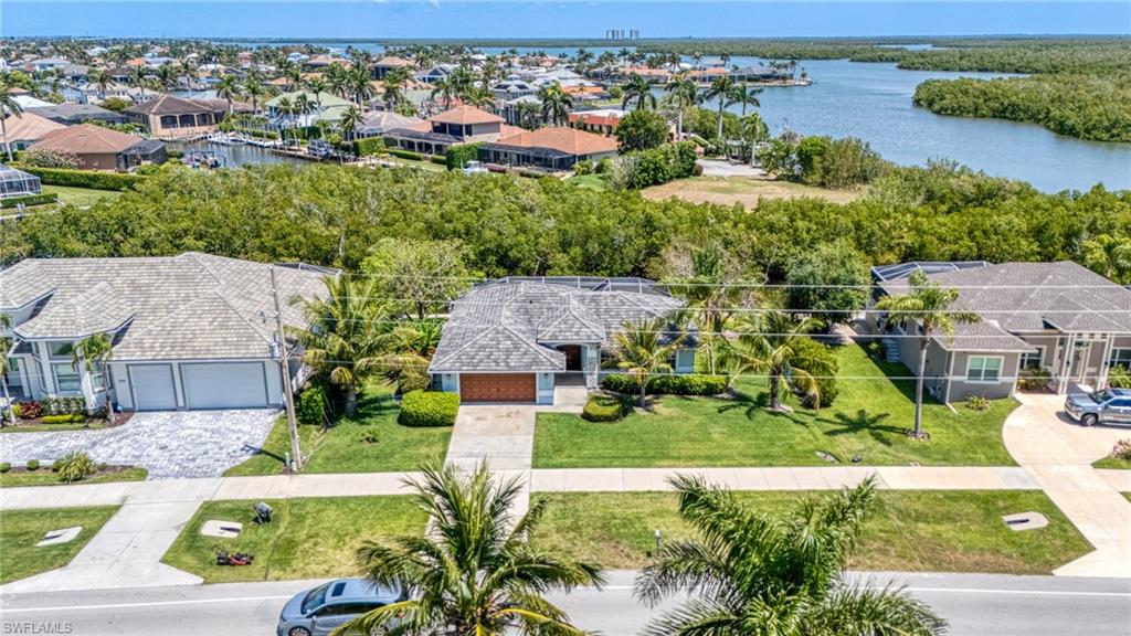 MARCO ISLAND - Residential