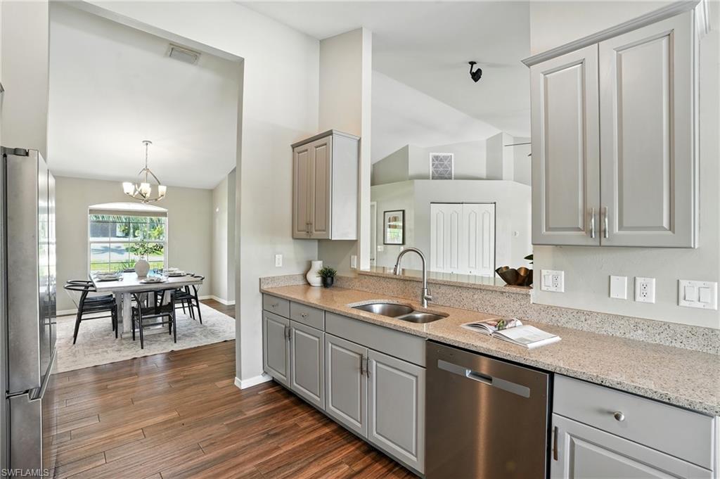 MARCO ISLAND - Residential