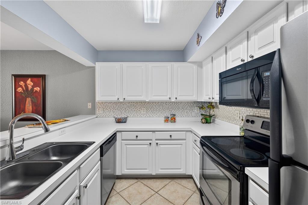 THE RESIDENCE - Residential