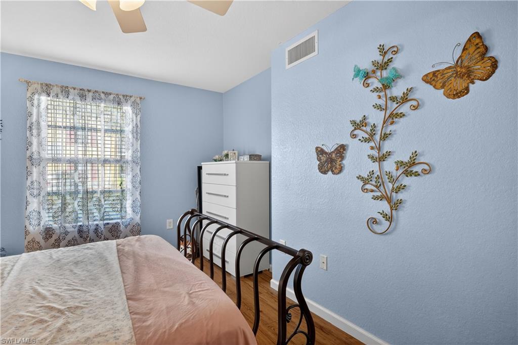 THE RESIDENCE - Residential