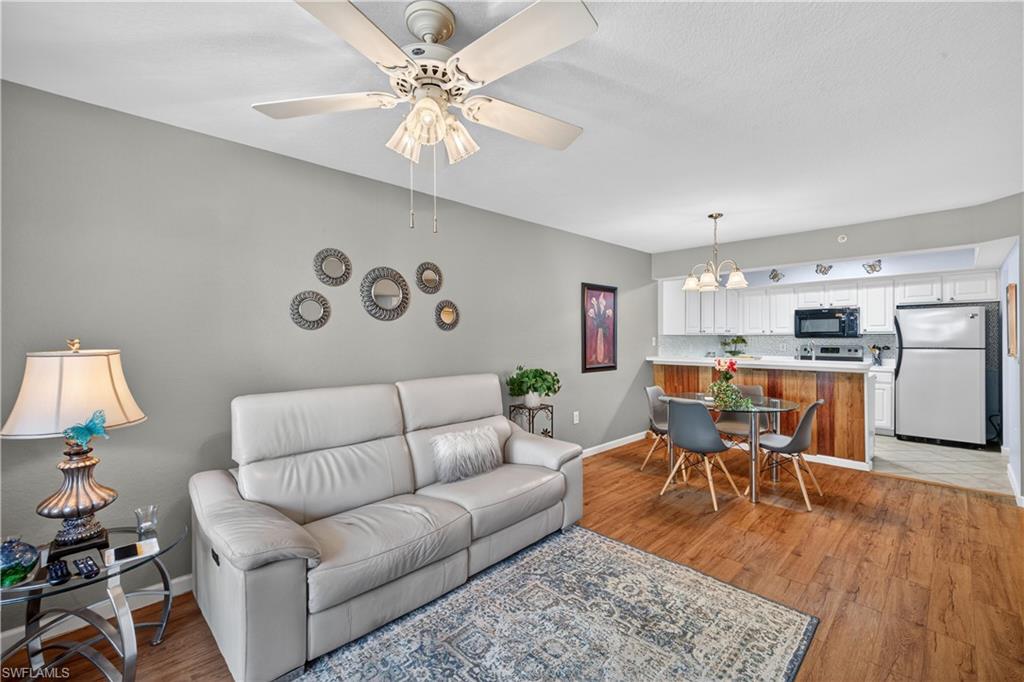 THE RESIDENCE - Residential