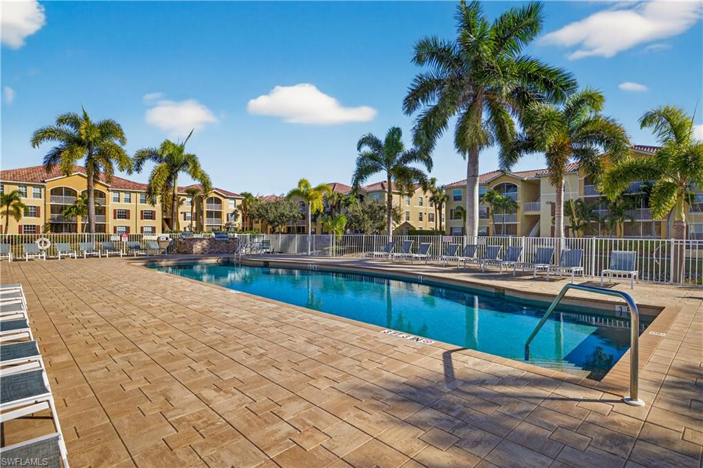 THE RESIDENCE - Residential