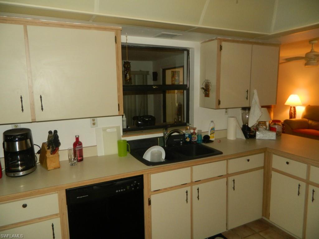 PINE ISLAND TROPICAL HOMESITES - Residential