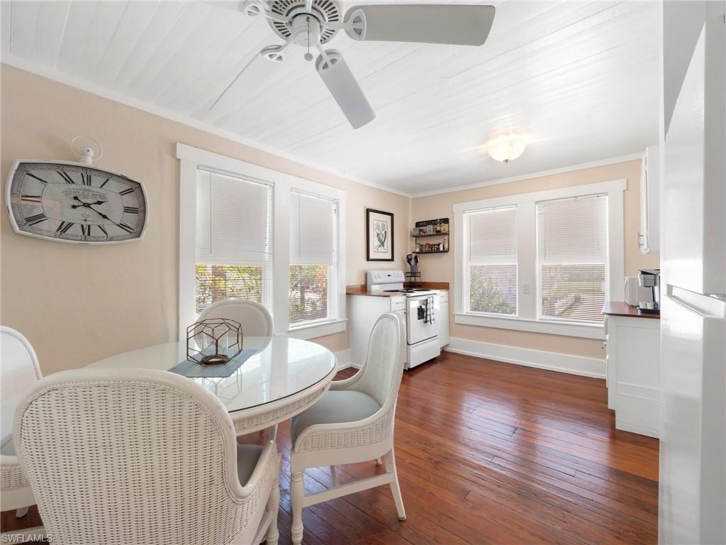 POINCIANA PARK - Residential