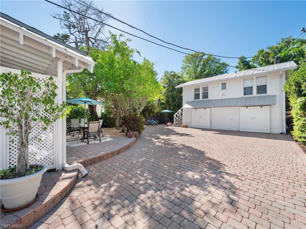 POINCIANA PARK - Residential