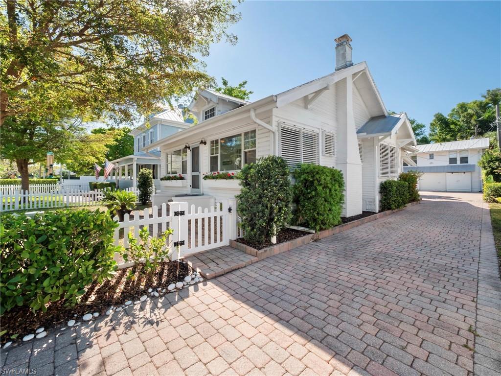 POINCIANA PARK - Residential