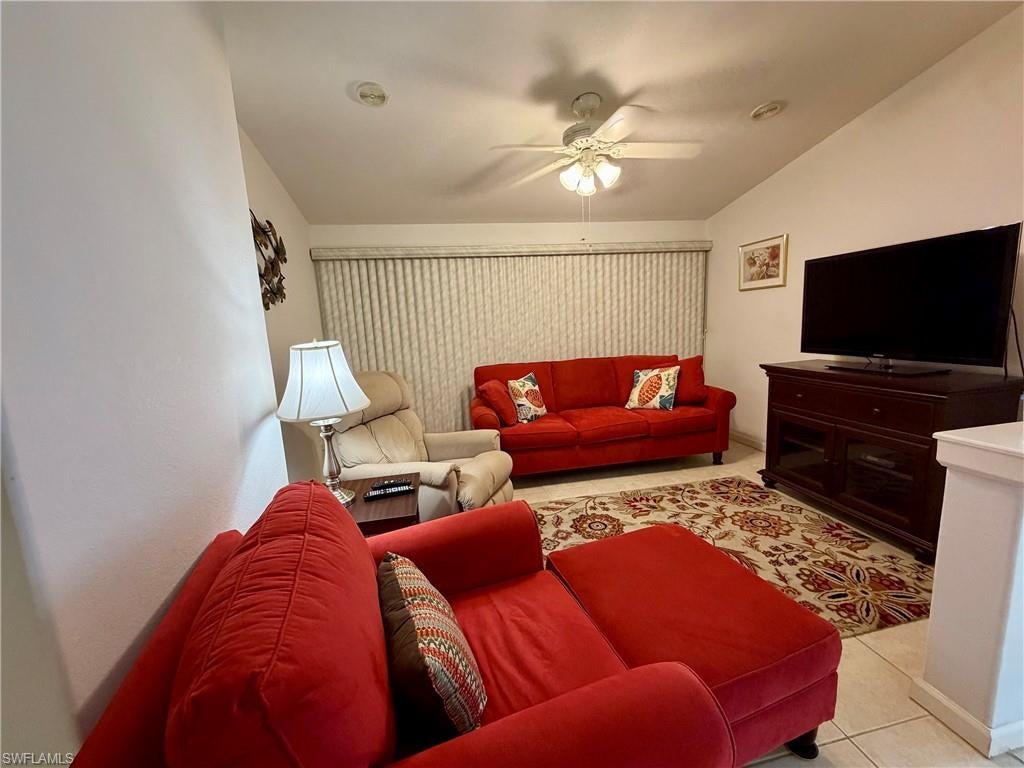 1080 Diamond Lake CIR
