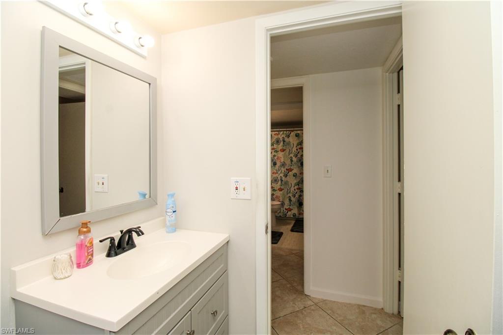 TROPIC SCHOONER APTS - Residential Lease