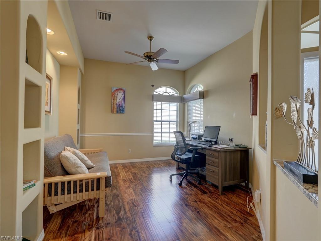 PINEVIEW - Residential