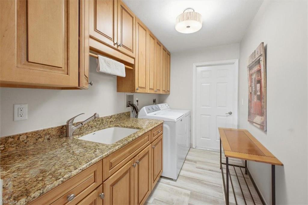 CRESCENT LAKE ESTATES - Residential Lease