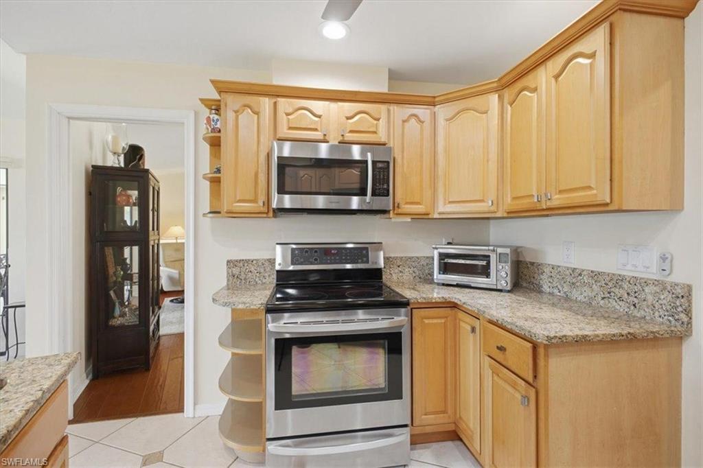 CRESCENT LAKE ESTATES - Residential Lease