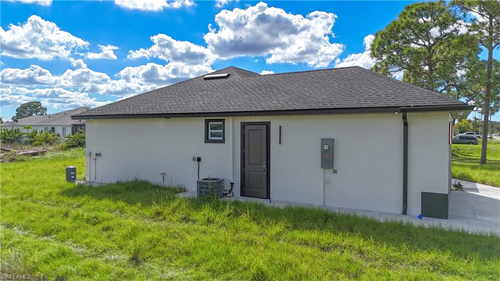 LEHIGH ACRES - Residential