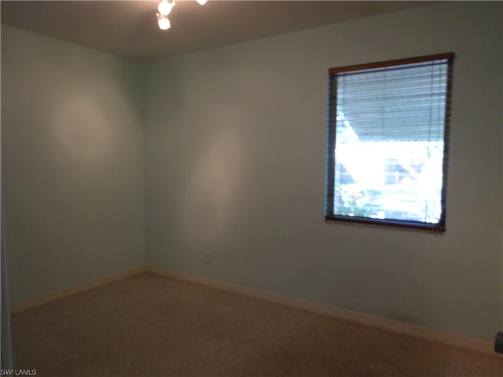 LAKE PARK - Residential