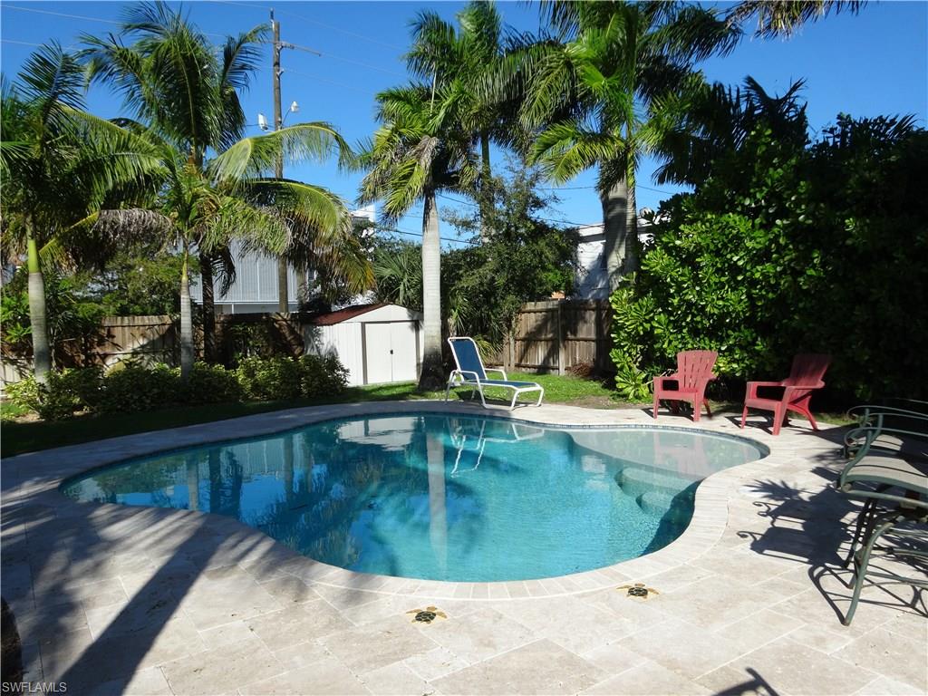 LAKE PARK - Residential