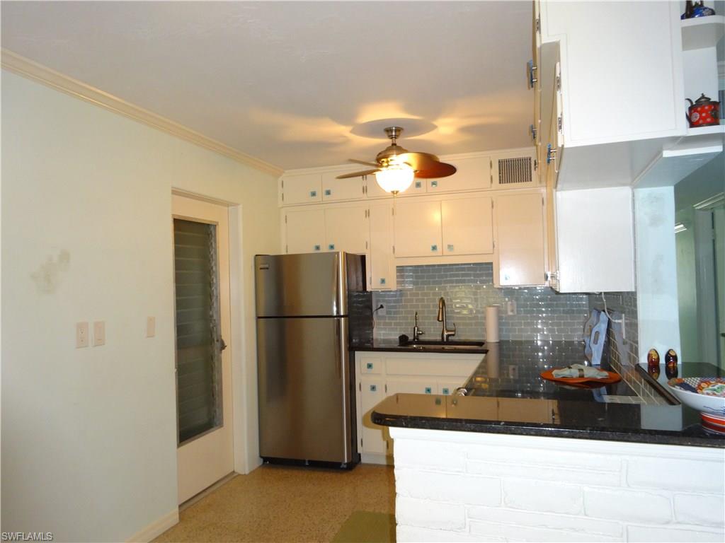 LAKE PARK - Residential