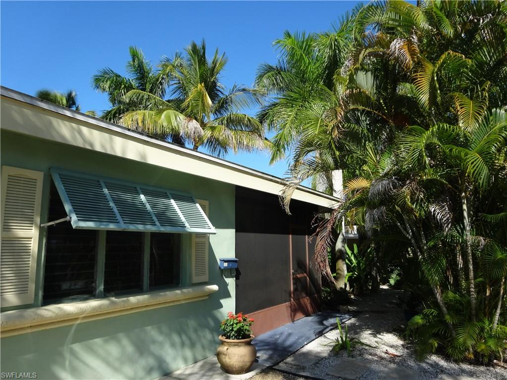 LAKE PARK - Residential