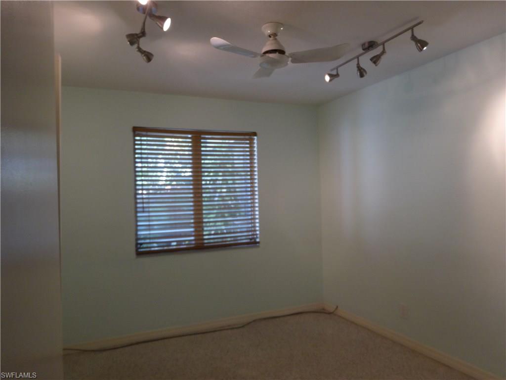 LAKE PARK - Residential