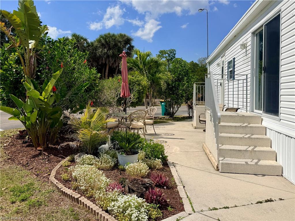 ENCHANTING SHORES - Residential