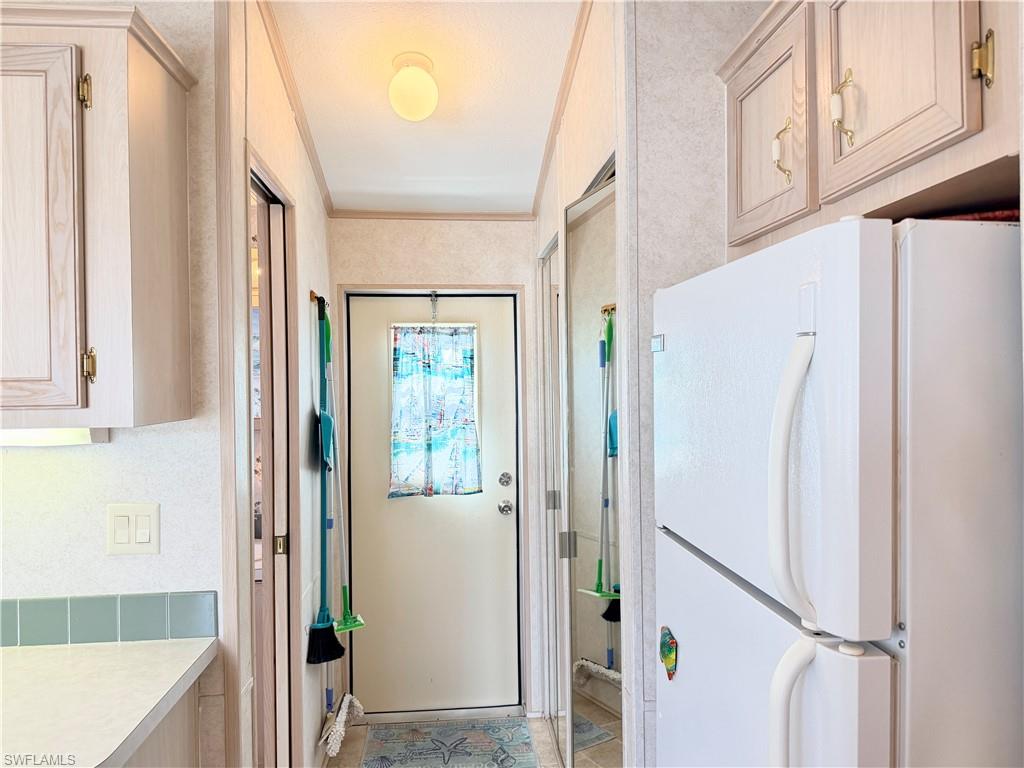 ENCHANTING SHORES - Residential