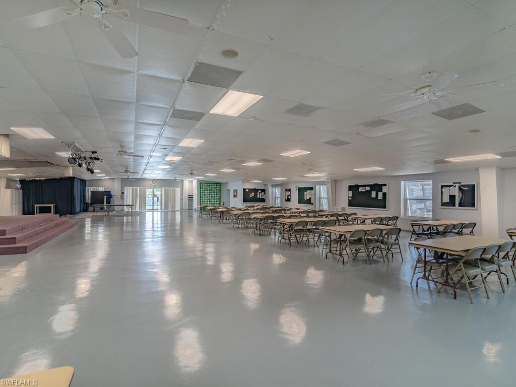 ENCHANTING SHORES - Residential