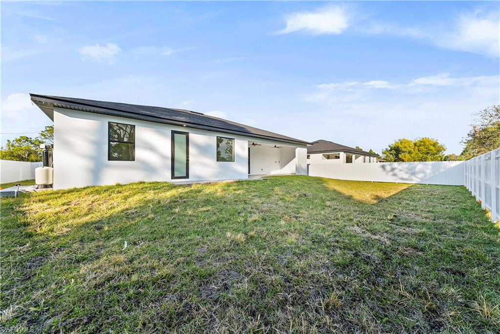 LEHIGH ACRES - Residential