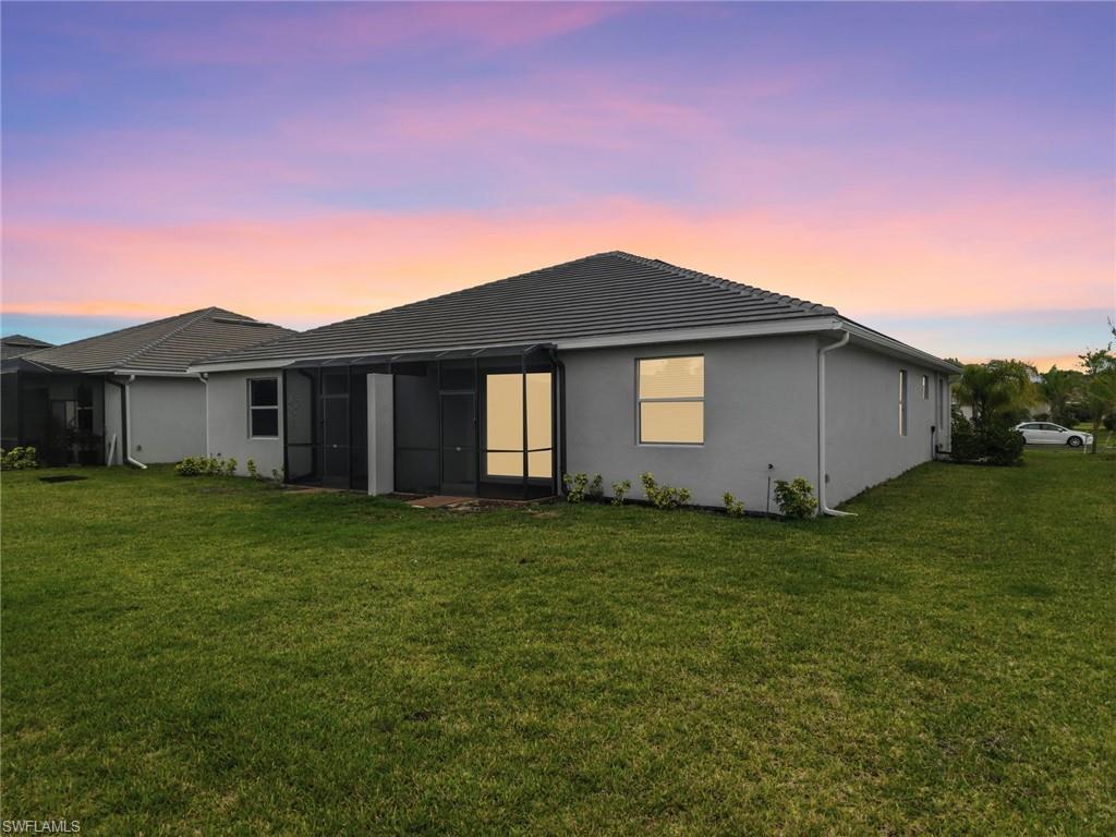 THE GROVES AT ORANGE BLOSSOM RANCH - Residential Lease