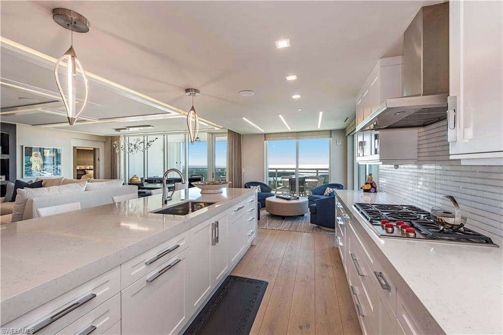 KALEA BAY TOWER 100 - Residential