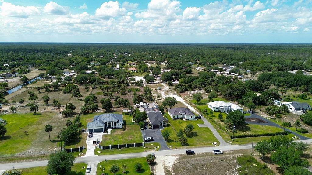 GOLDEN GATE ESTATES - Residential