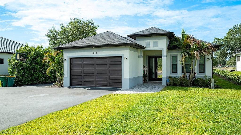 GOLDEN GATE ESTATES - Residential