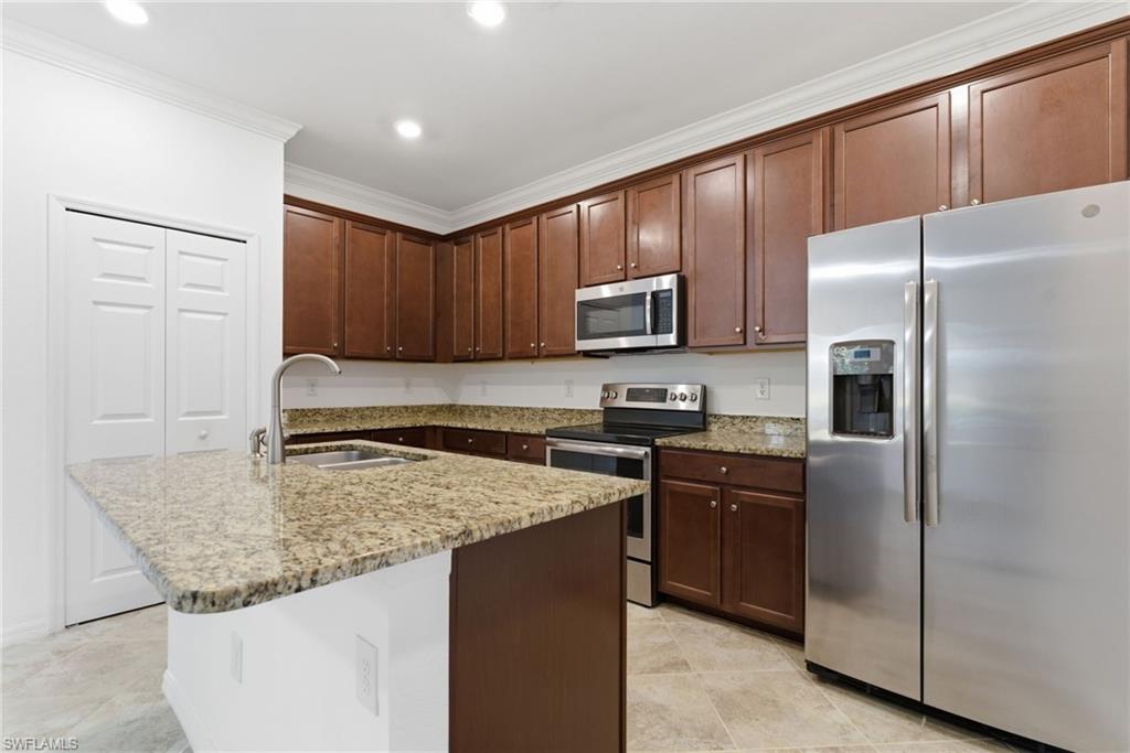 COPPER OAKS - Residential