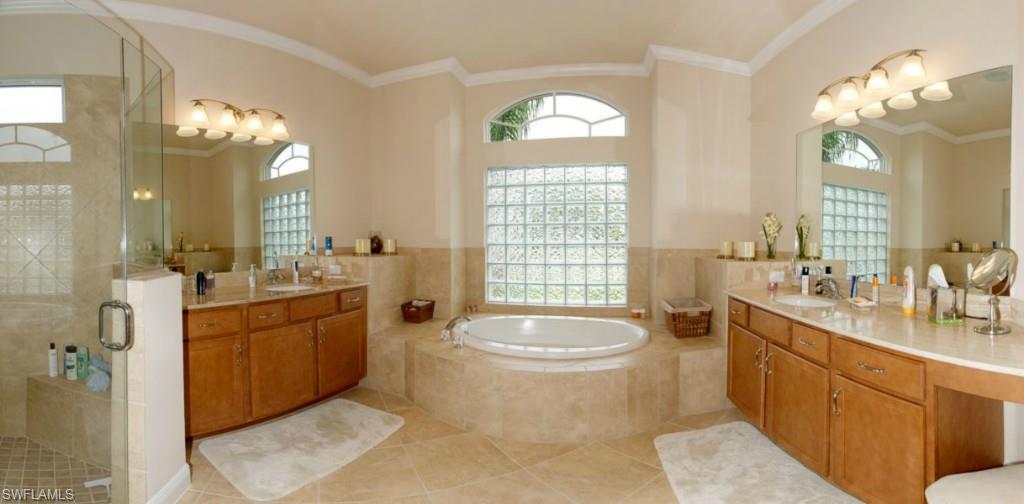 BELLE LAGO - Residential