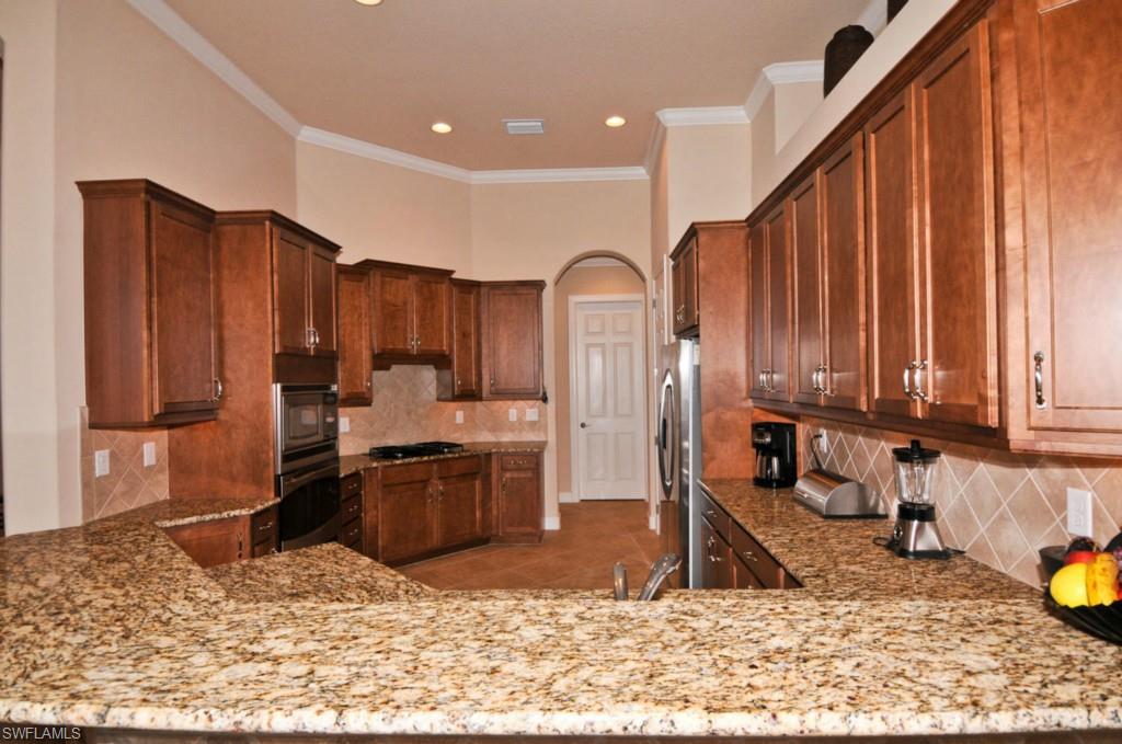 BELLE LAGO - Residential