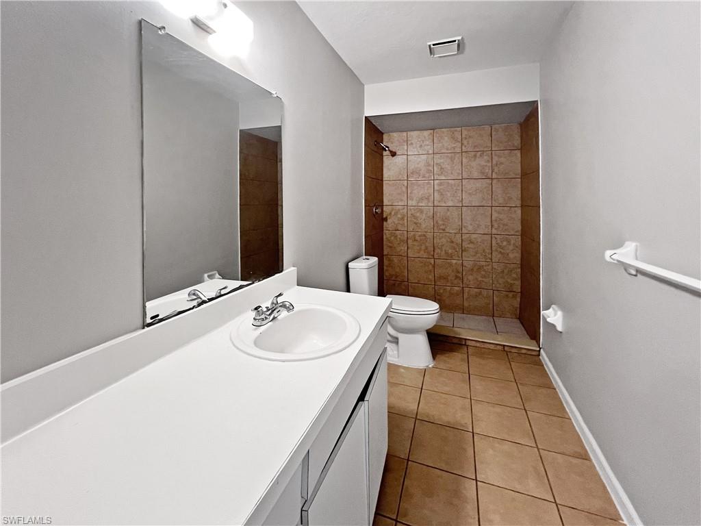 SAN CARLOS PARK - Residential Lease