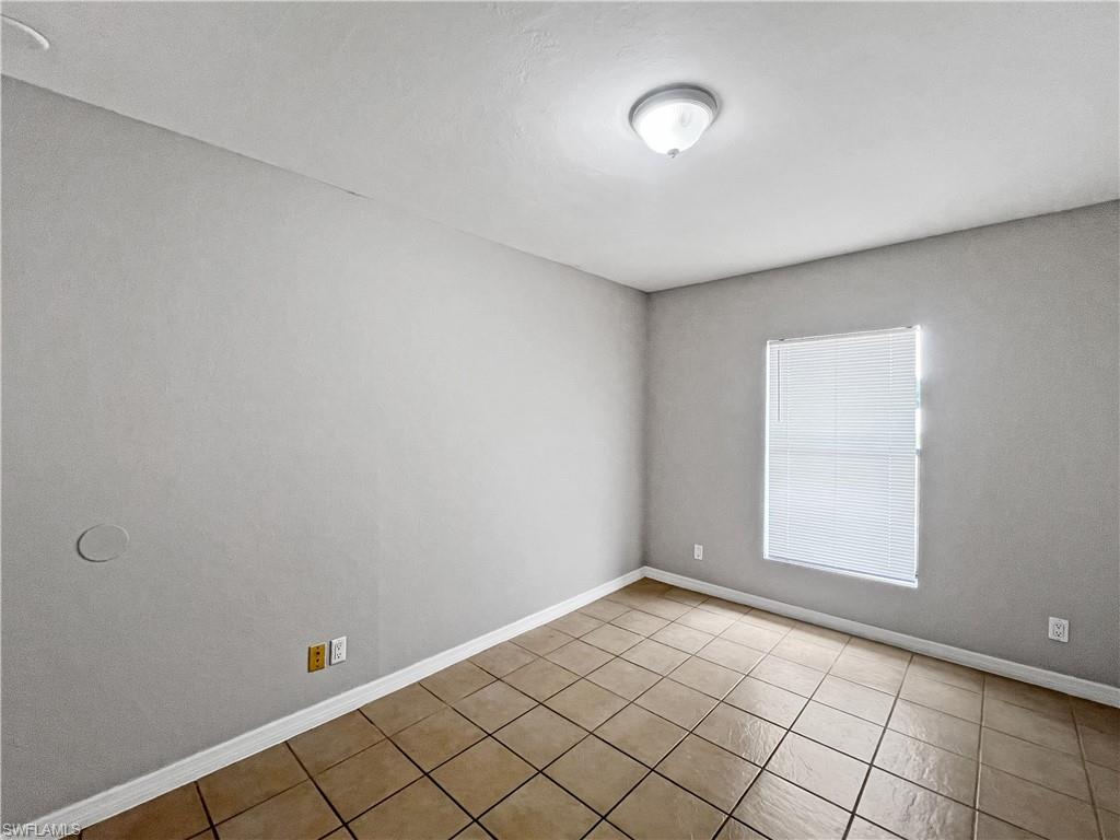 SAN CARLOS PARK - Residential Lease