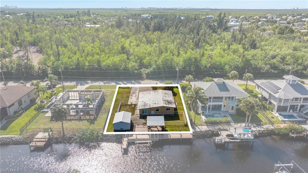 TEN MILE ANCHORAGE - Land